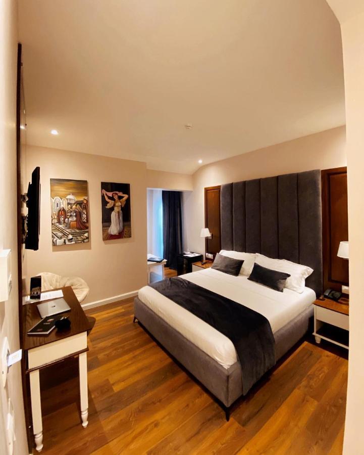 Arberia Palace Hotel Fushe Milot 外观 照片